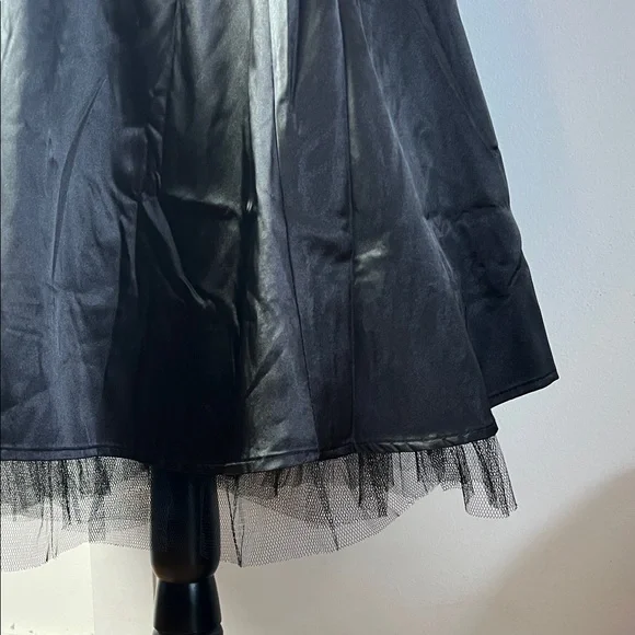 H&R Black Satin Cocktail Dress with sweetheart neckline and ribbon belt - Picture 8 of 11